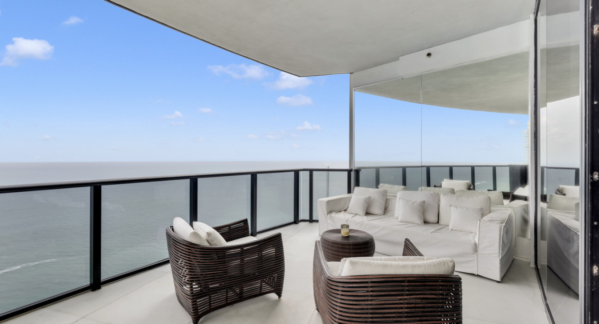 18555 Collins Avenue #4605, Sunny Isles Beach, FL 33160 Image #4