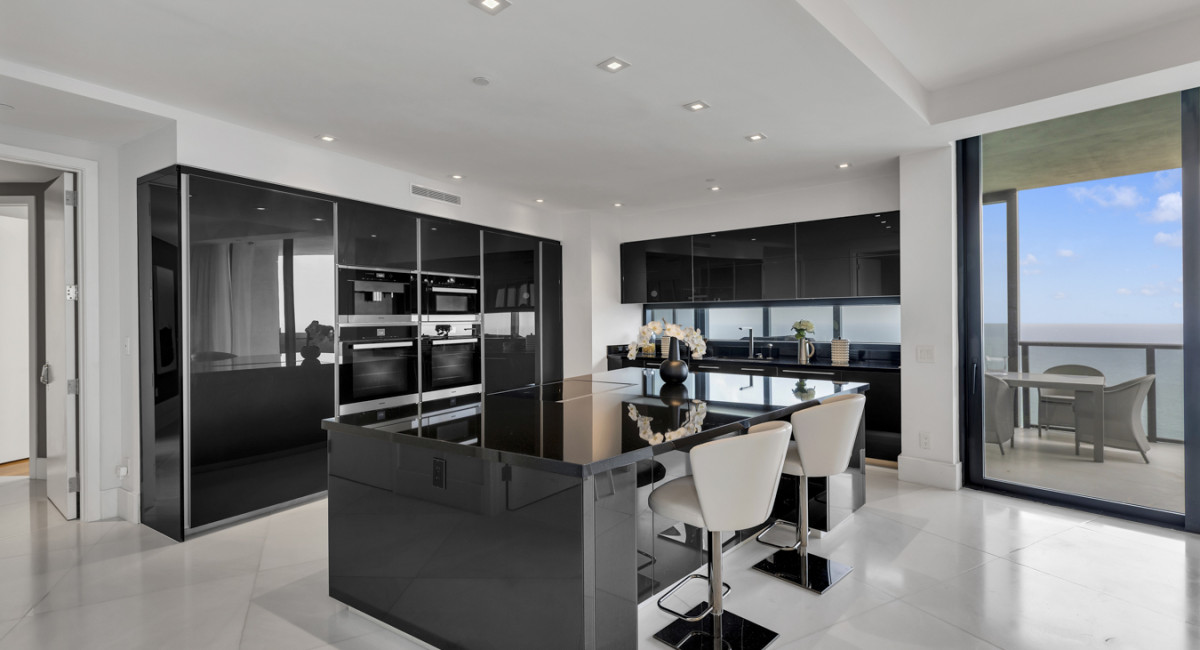 18555 Collins Avenue #4605, Sunny Isles Beach, FL 33160 Image #15