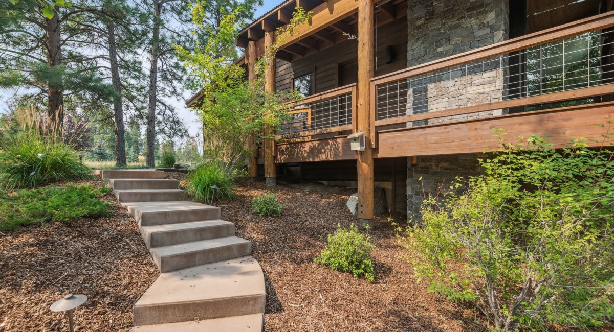 62 Wilderness Lodge Road, Eureka, MT 59917 Image #11
