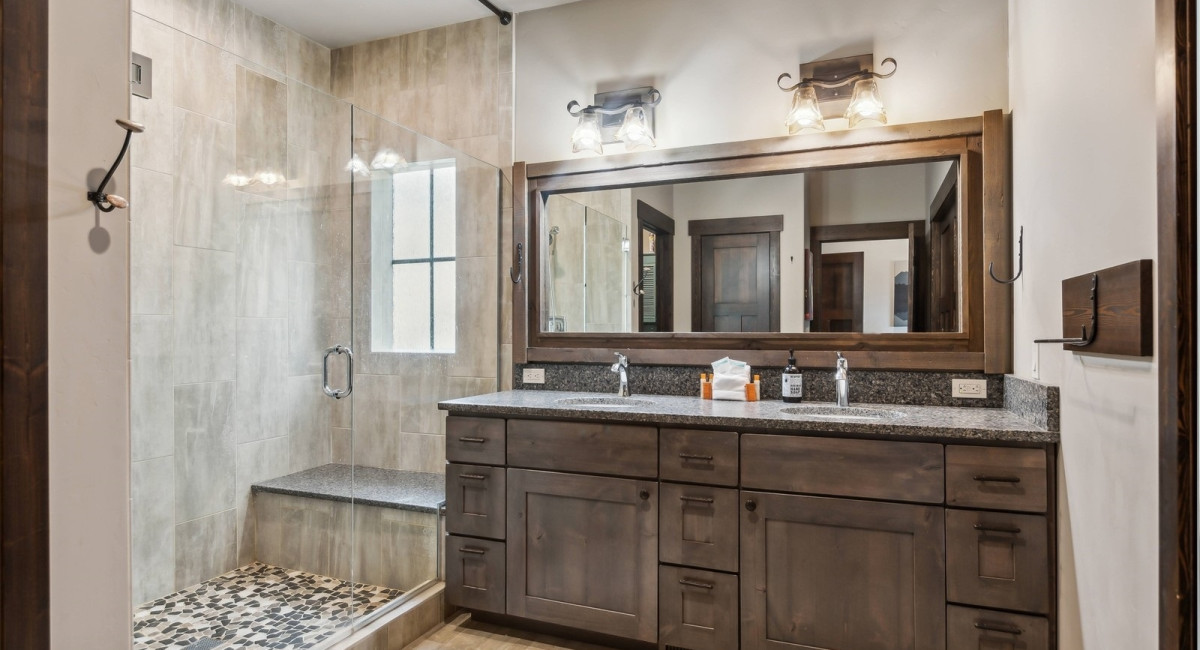 62 Wilderness Lodge Road, Eureka, MT 59917 Image #25