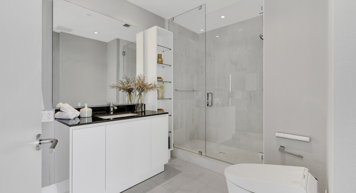 18555 Collins Avenue #4605, Sunny Isles Beach, FL 33160 Image #36