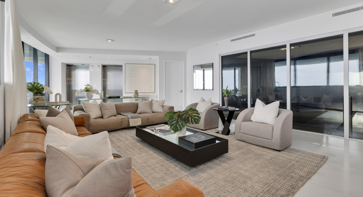 18555 Collins Avenue #4605, Sunny Isles Beach, FL 33160 Image #3
