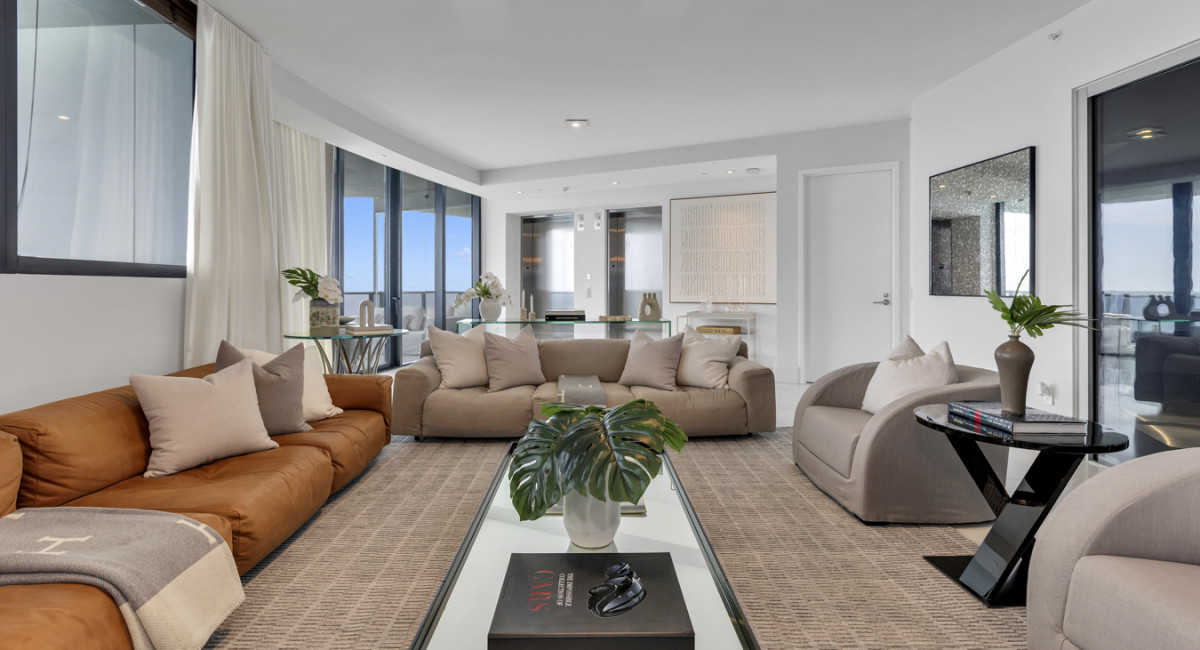 18555 Collins Avenue #4605, Sunny Isles Beach, FL 33160 Image #2