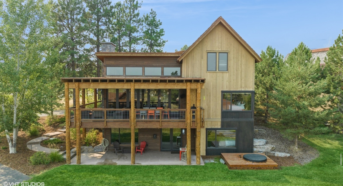 62 Wilderness Lodge Road, Eureka, MT 59917 Image #3