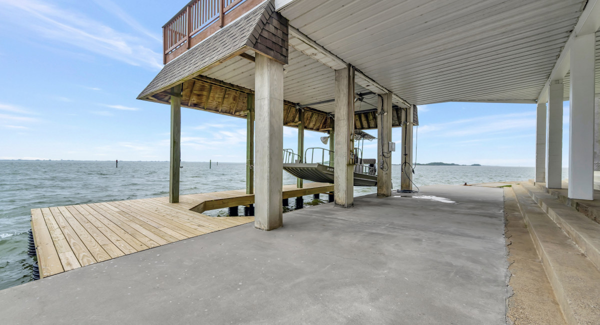 126 Tamana Drive, Tiki Island, TX 77554 Image #33