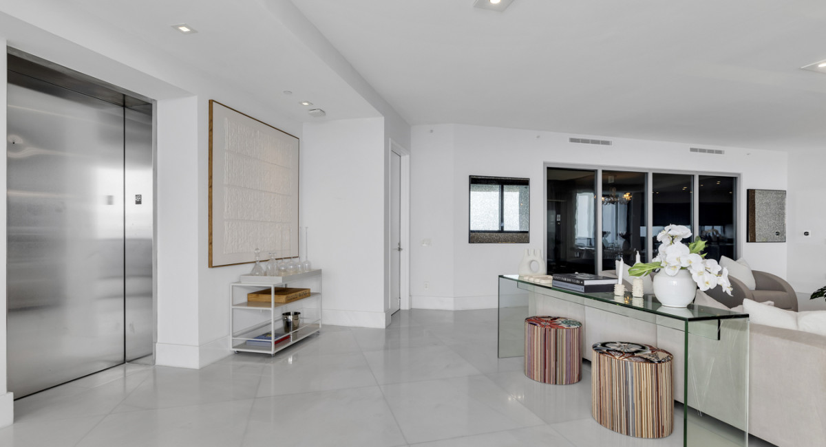 18555 Collins Avenue #4605, Sunny Isles Beach, FL 33160 Image #10