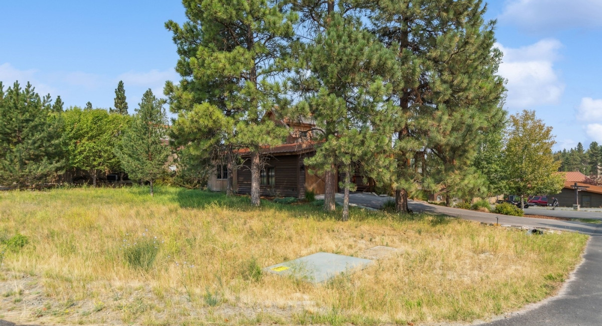 62 Wilderness Lodge Road, Eureka, MT 59917 Image #7