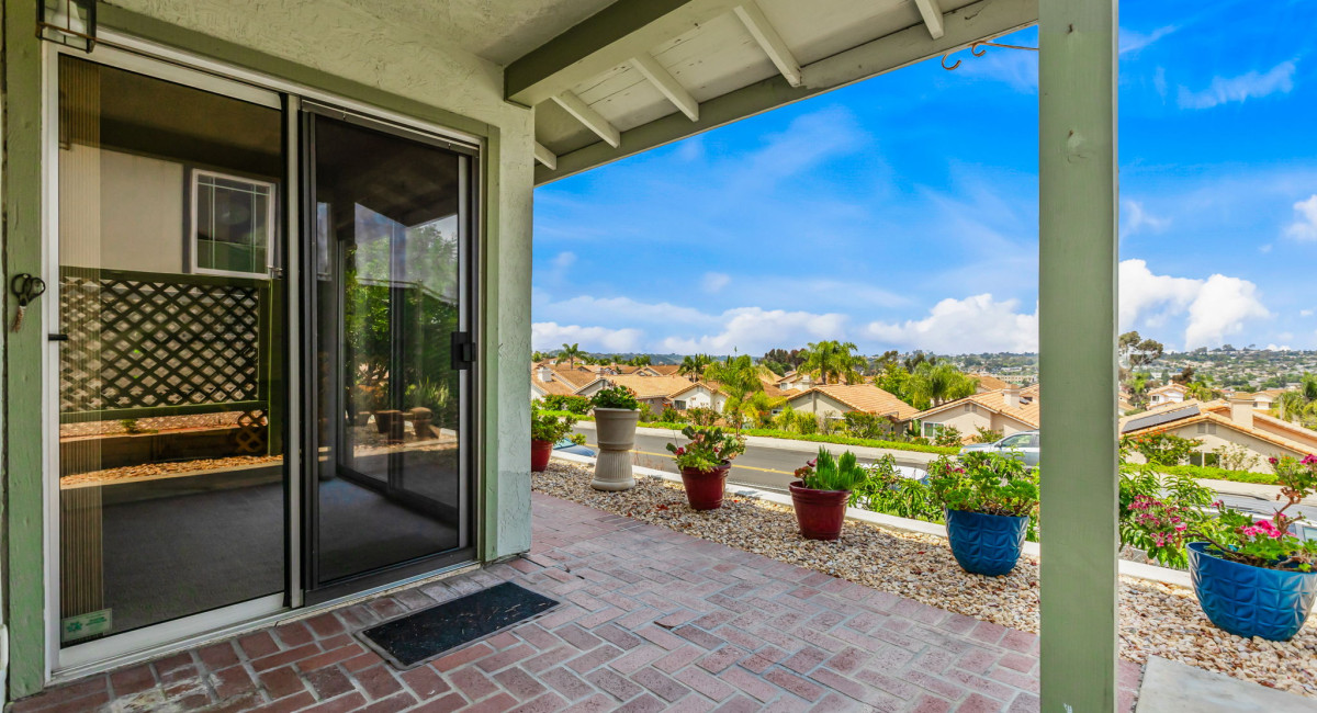 628 Via Santa Paulo, Vista, CA 92081 Image #9