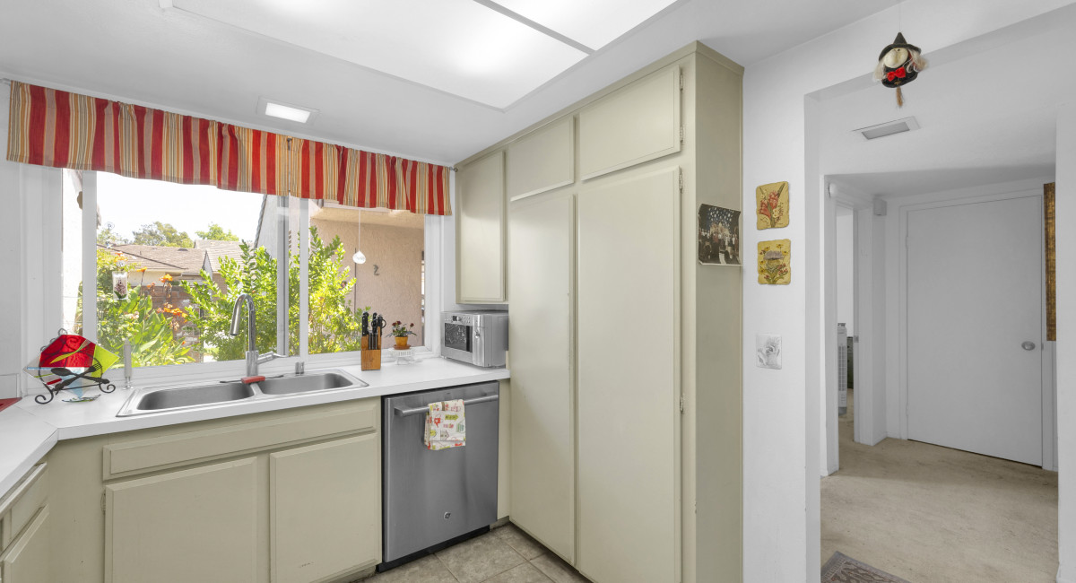 4 Camphor S, Irvine, CA 92612 Image #19