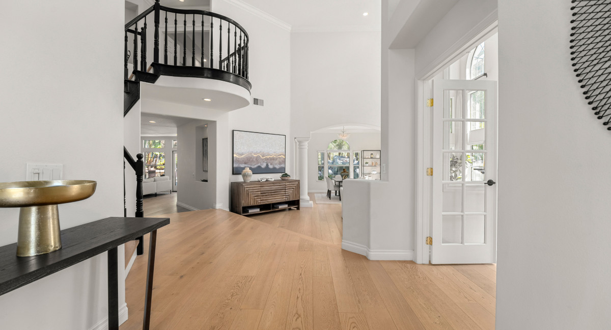 27153 Woodbluff Road, Laguna Hills, CA 92653 Image #2