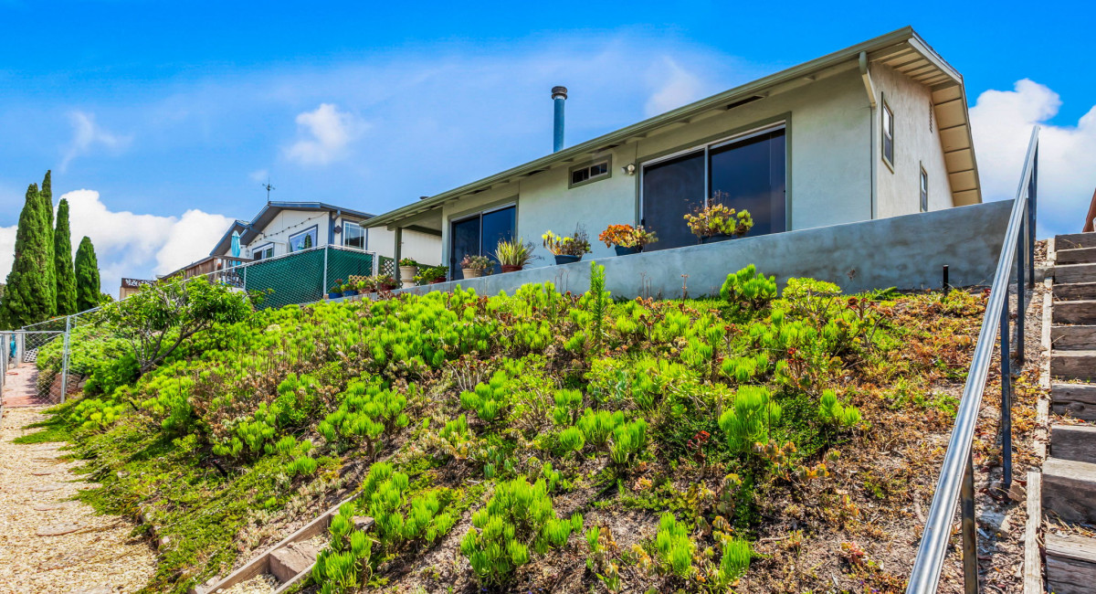 628 Via Santa Paulo, Vista, CA 92081 Image #11