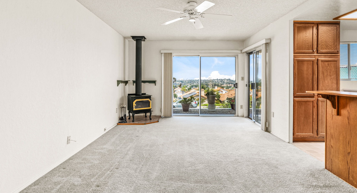 628 Via Santa Paulo, Vista, CA 92081 Image #2