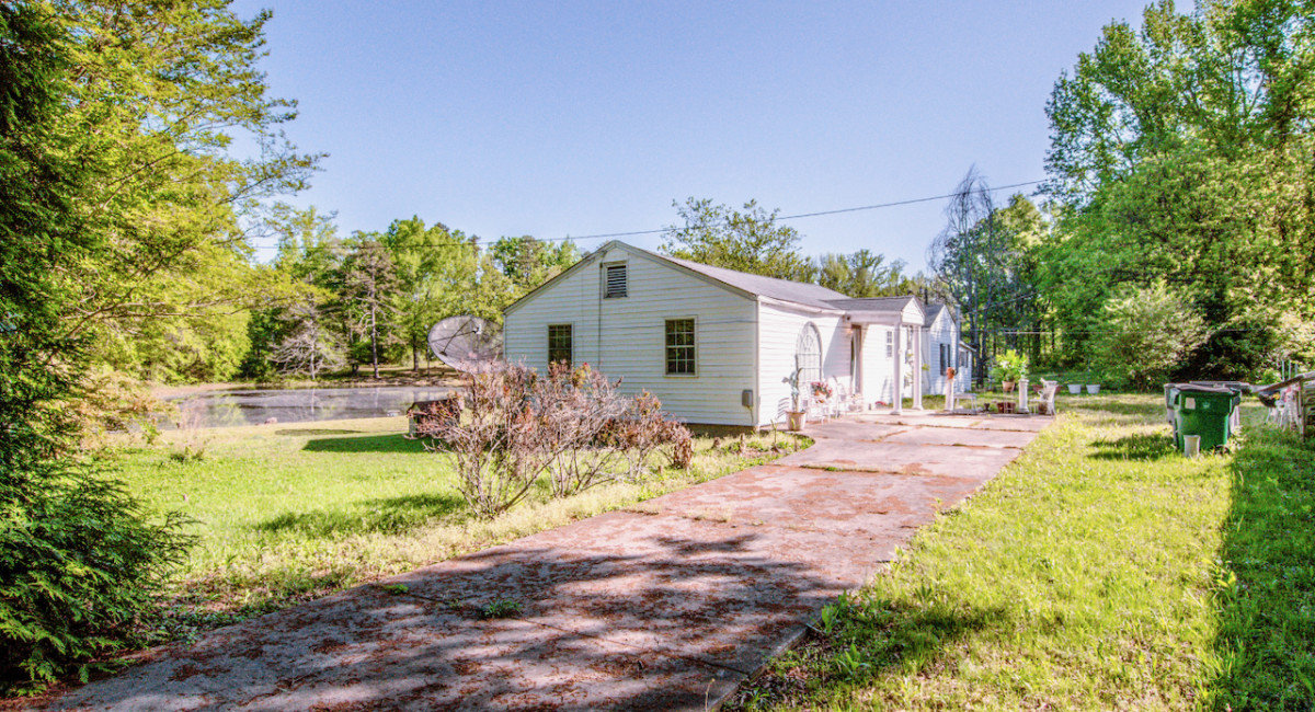 524 Dawn Cir, Charlotte, NC 28213 Image #4