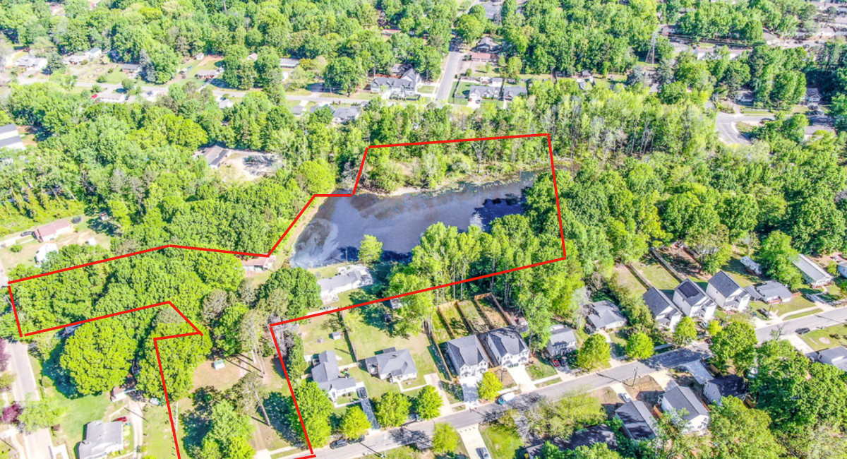 524 Dawn Cir, Charlotte, NC 28213 Image #2